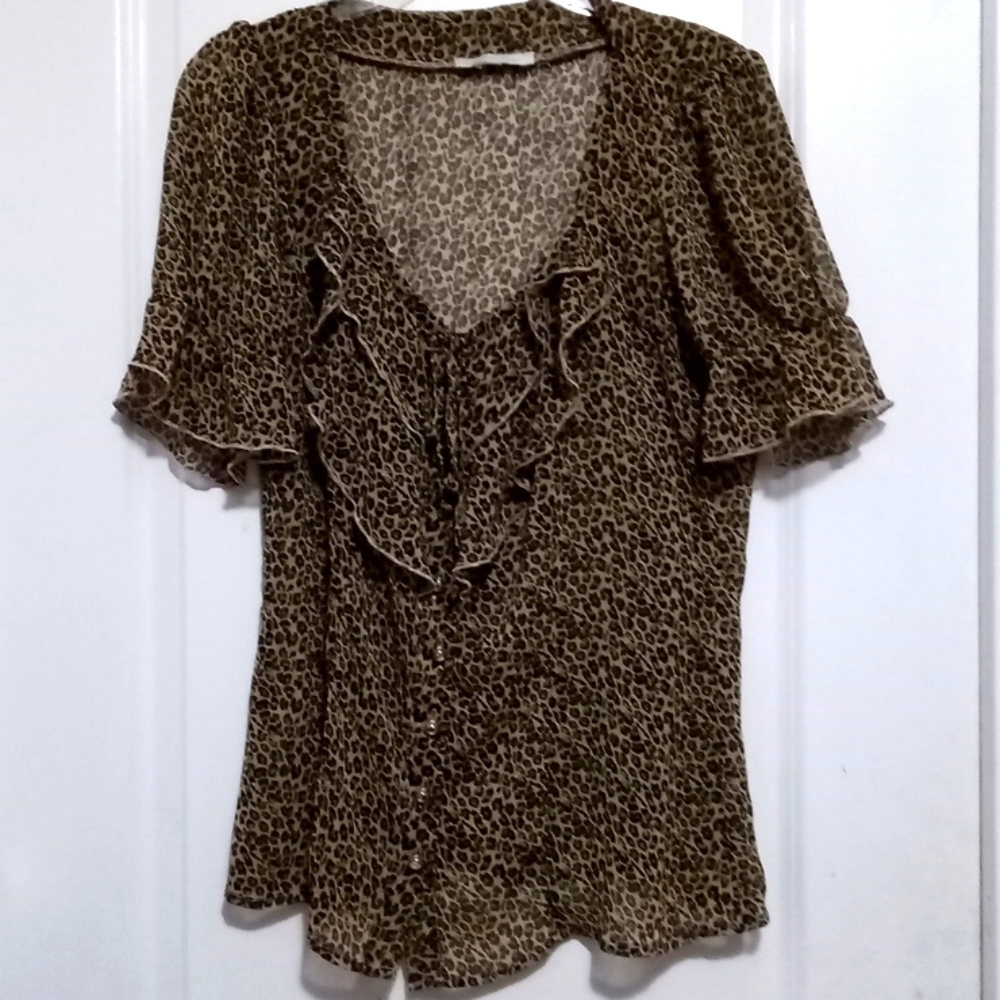 🎁 4/$20 Charlotte Russe animal print blouse
